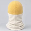 Cagoule en polaire crème et jaune – col extra-long – Image 4 sur 4