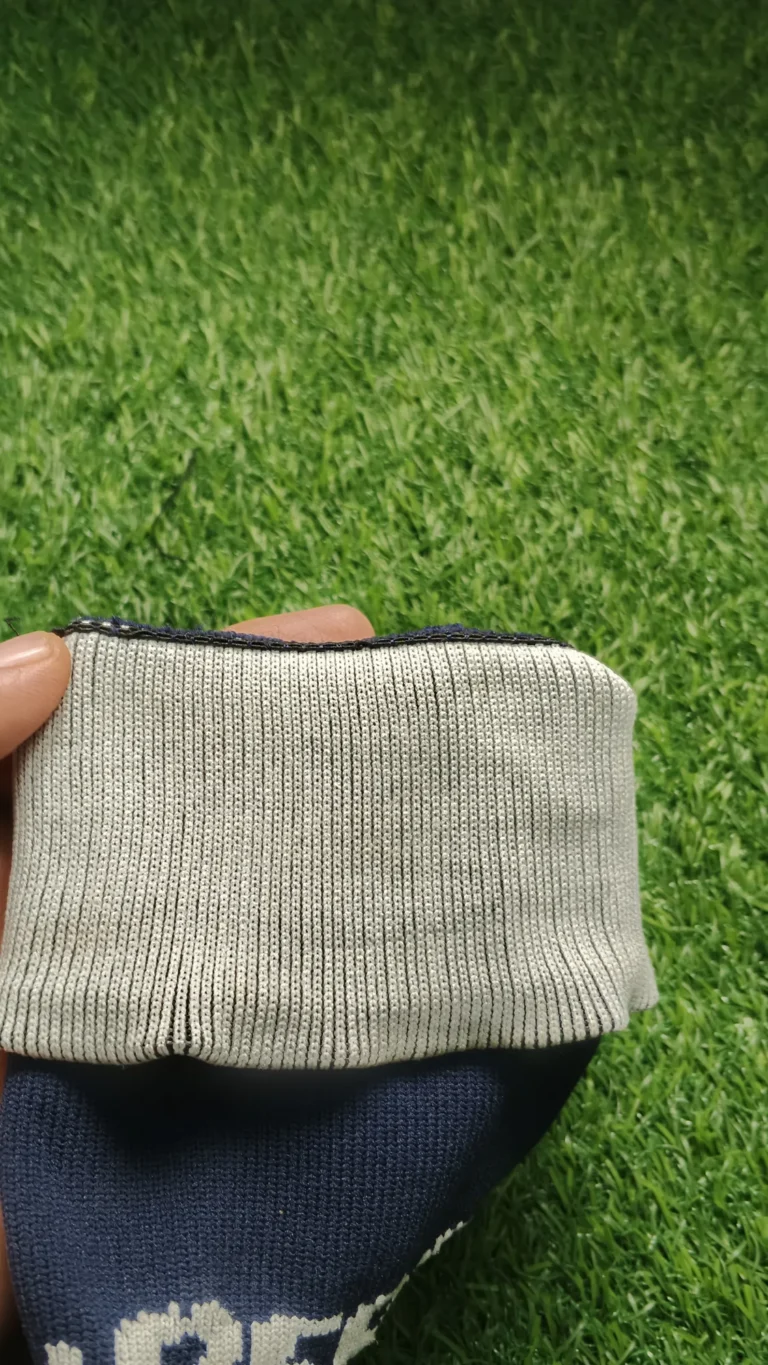 Medias de fútbol con estribo – Detalle del puño