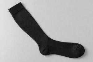 Strick mit abgestufter Kompression für Socken: schwarze kniehohe Kompressionssocke, flach ausgelegt